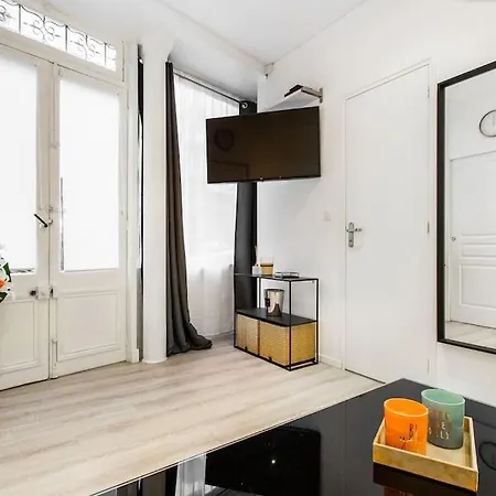 Bouquet Longchamp/iena Trocadero : Cosy Apartment