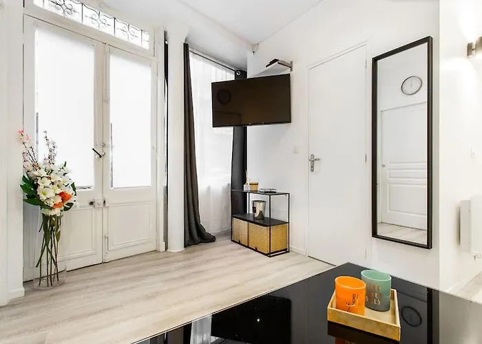 Bouquet Longchamp/iena Trocadero : Cosy Apartamento